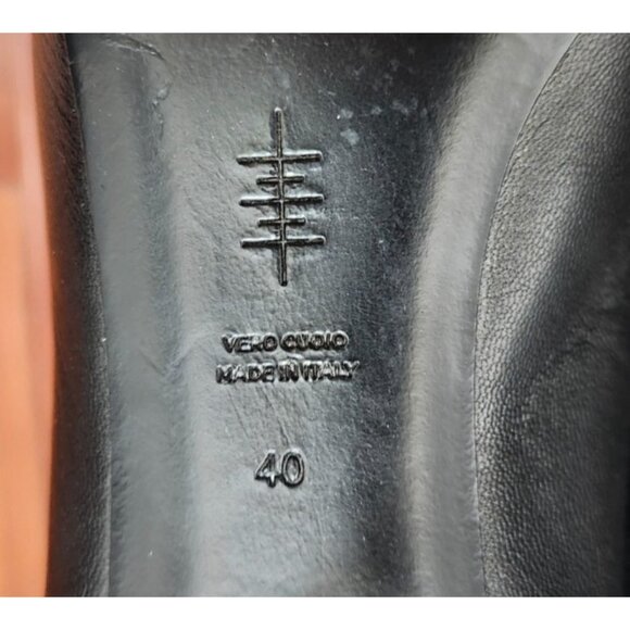 ALUMNAE Italy Black Leather V-Cut Heels 40 Made Italy Minimalist Sculpted Pumps - Picture 14 of 16